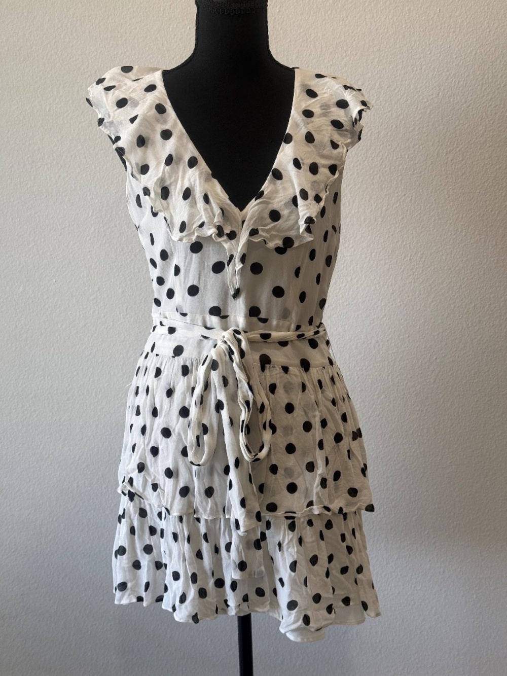 Australian brand Seed cute white dress with black polka dots
